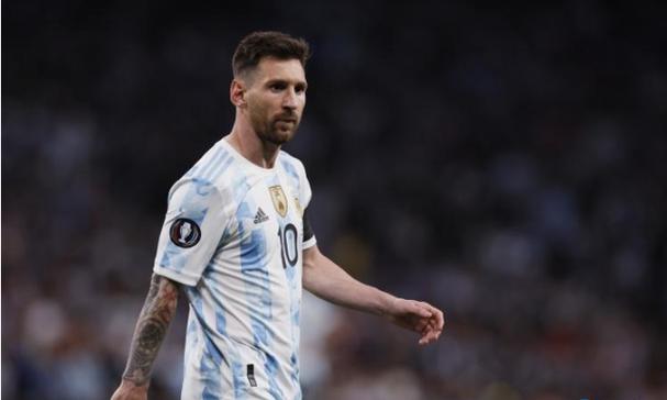 杨瀚森再被下放发展联盟；专职翻译进开拓者教练组系误传